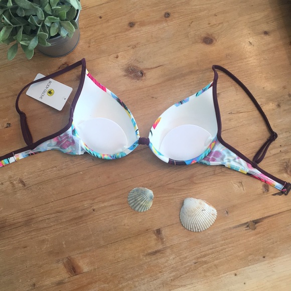 NWT Body Glove Greta bikini top - Picture 2 of 4